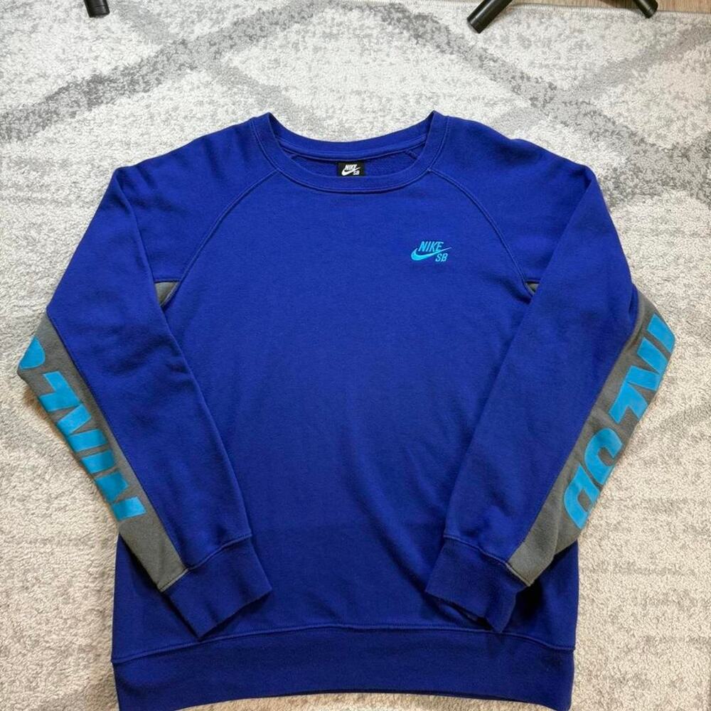 Nike SB blue crewneck sweatshirt. Size Youth XL but fits like a men’s small